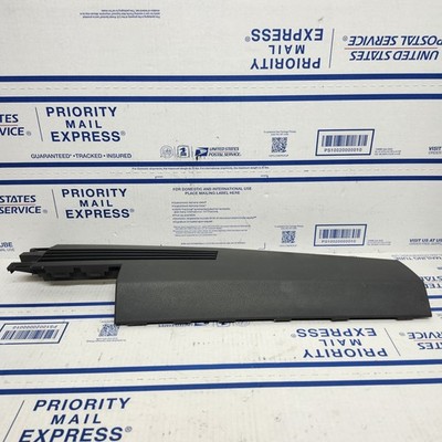 ✓08-12 Jeep Liberty Dash Upper Right Side Windshield Defroster