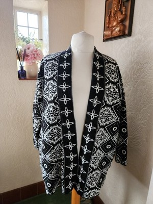 SCHWARZ WEISSE OFFENE AZTEKENSTRICKJACKE L PETITE DOROTHY PERKINS Passform 18-24 