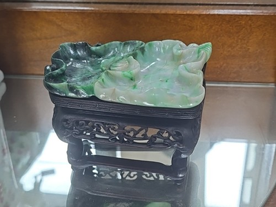 #ad Chinese Ming Green Jadeite Brush Washer With Wood Stand $850.00