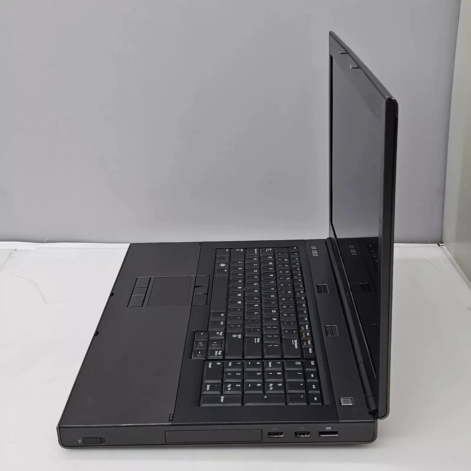 DELL PRECISION M6600 i7-2820QM@2.30GHz 16GB RAM 240GB SSD WIN-10P CON CARGADOR Foto 3 de 4