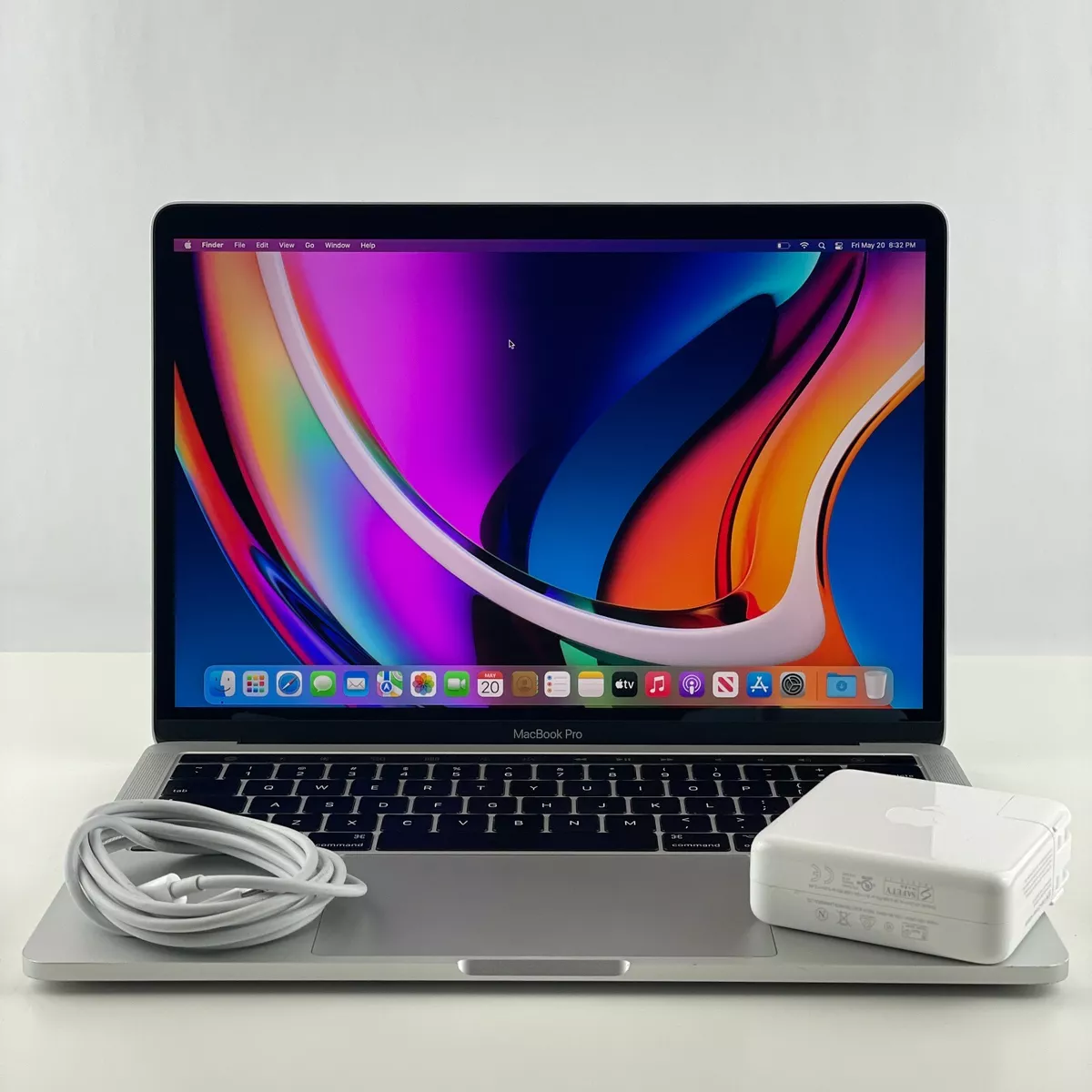 MacBook Pro 13 2017 Touch Silver 3.5 i7 16GB 512GB Ventura Very Good +  Warranty