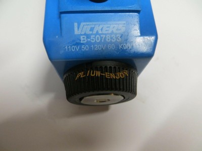 New 1PCS VICKERS VALVE DG4V-3-6C-M-U-B6-60 DG4V 3 6C M U B6 60 Control Valve