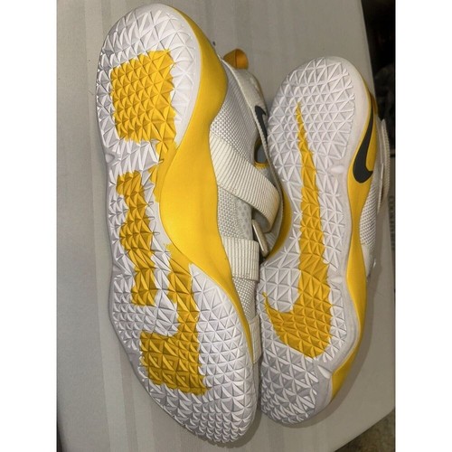 Nike LeBron Soldier 11 TB White University Gold color way RARE size 18 EUC bball - Picture 6 of 6