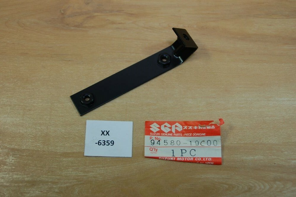 ⭐︎⭐︎⭐︎ Suzuki 94580-19C00 BRACKET, LOWER Genuine NEU NOS xx6359 | eBay