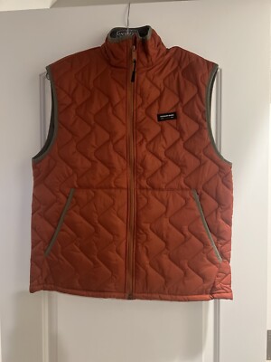 Southern March Zip Up Vest NWT Size Medium