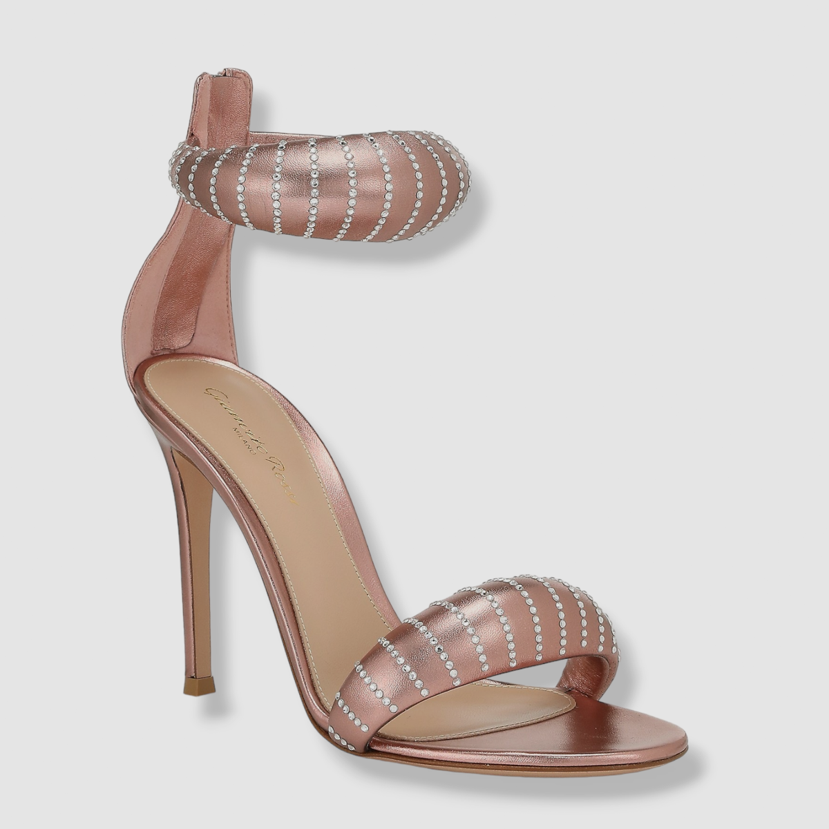 【Gianvito Rossi】WONDY SANDAL ベルベット チャンキーヒール $1495 Gianvito Rossi Women's Pink Bijoux Crystal Sandal