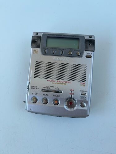 Sony MZ-B100 (Portable Minidisc Recorder)
