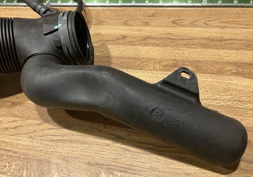 1998-2001 VW MK4 Beetle 2.0 Air Intake Tube Hose Boot Bug GENUINE 1C0129684G - Picture 11 of 13