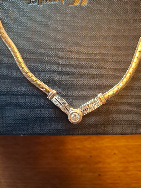 Yellow Gold Necklace with Diamonds