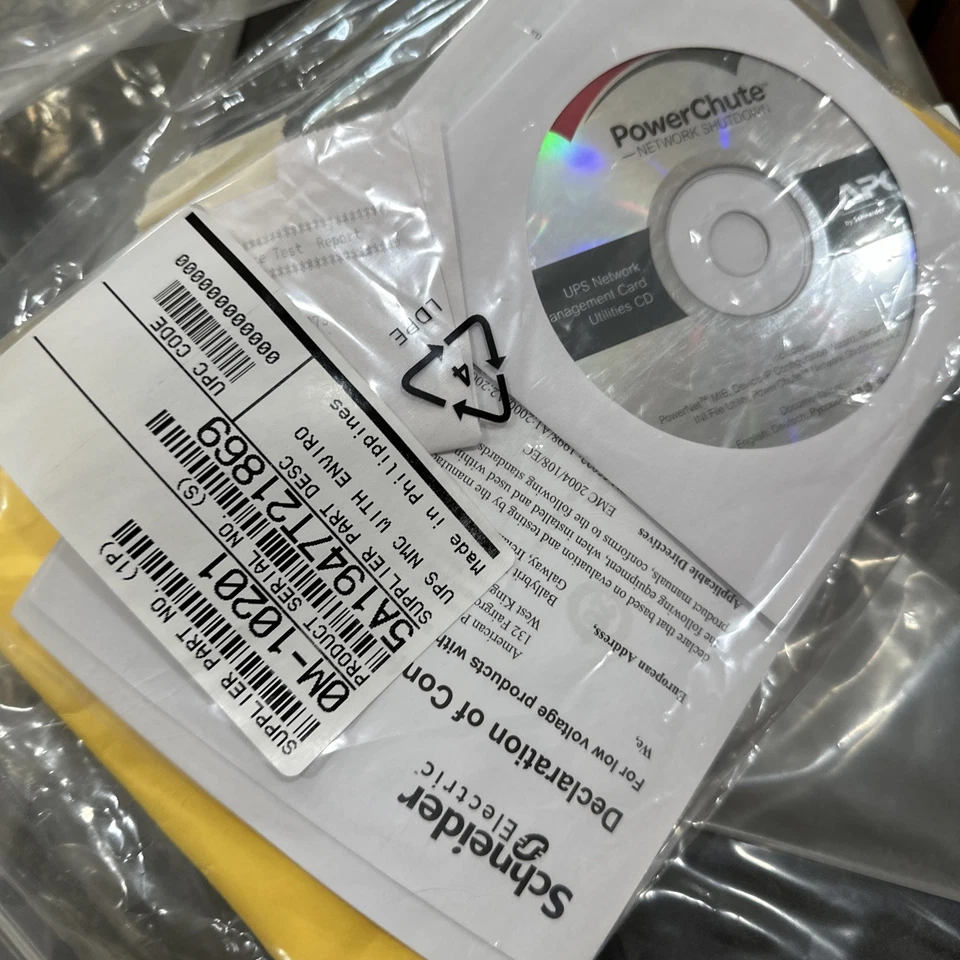 NUEVO APC Smart-UPS X 750VA Rack/Torre con LCD y Tarjeta de Red, 600W 120V, SMX750NC Foto 4 de 4