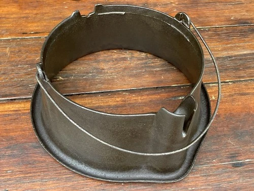 Griswold Cast Iron #19 Hearts and Stars Waffle Iron Base Only