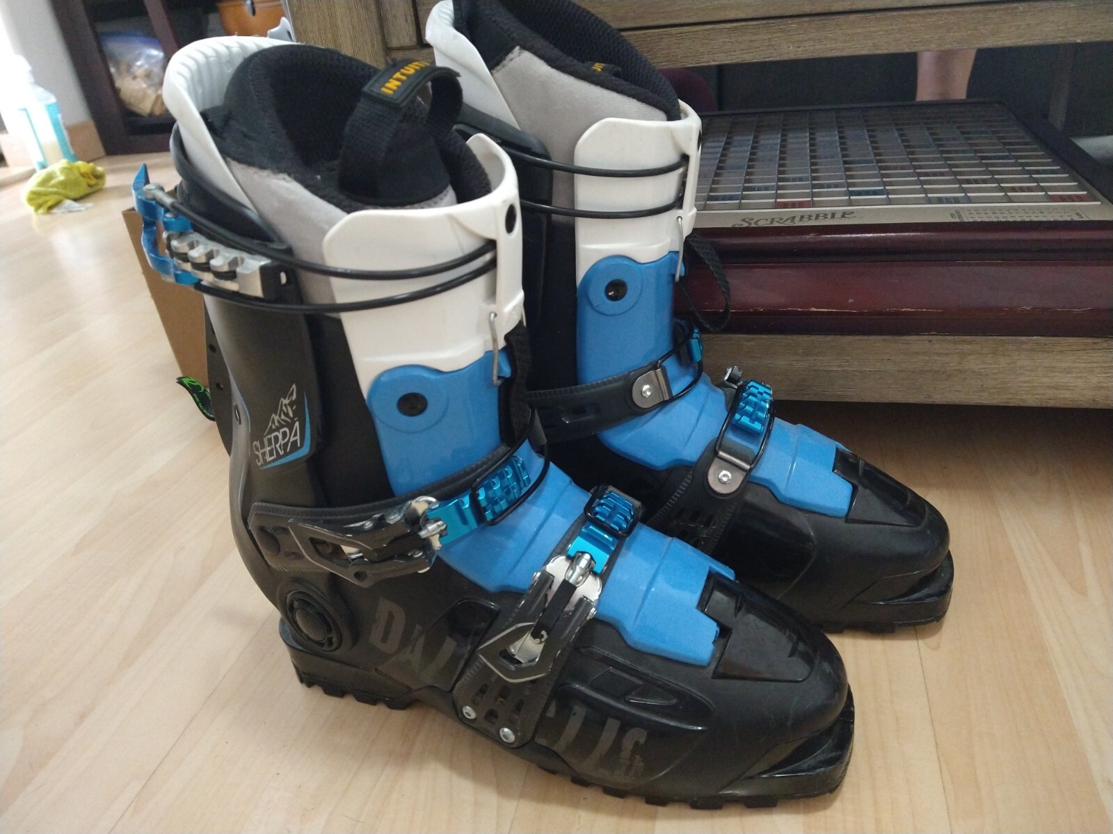 SALOMON Scarponi da sci Dalbello Sherpa All Terrain taglia 9 US uomo.