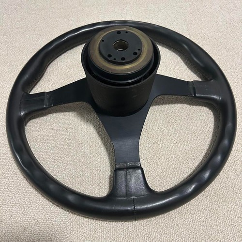 NARDI Steering Wheel 36cm Black Leather - Picture 3 of 5