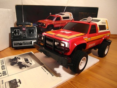Nikko Toyota Hilux 4WD 1/10 RC 1982 OVP Technotoy Big Joker