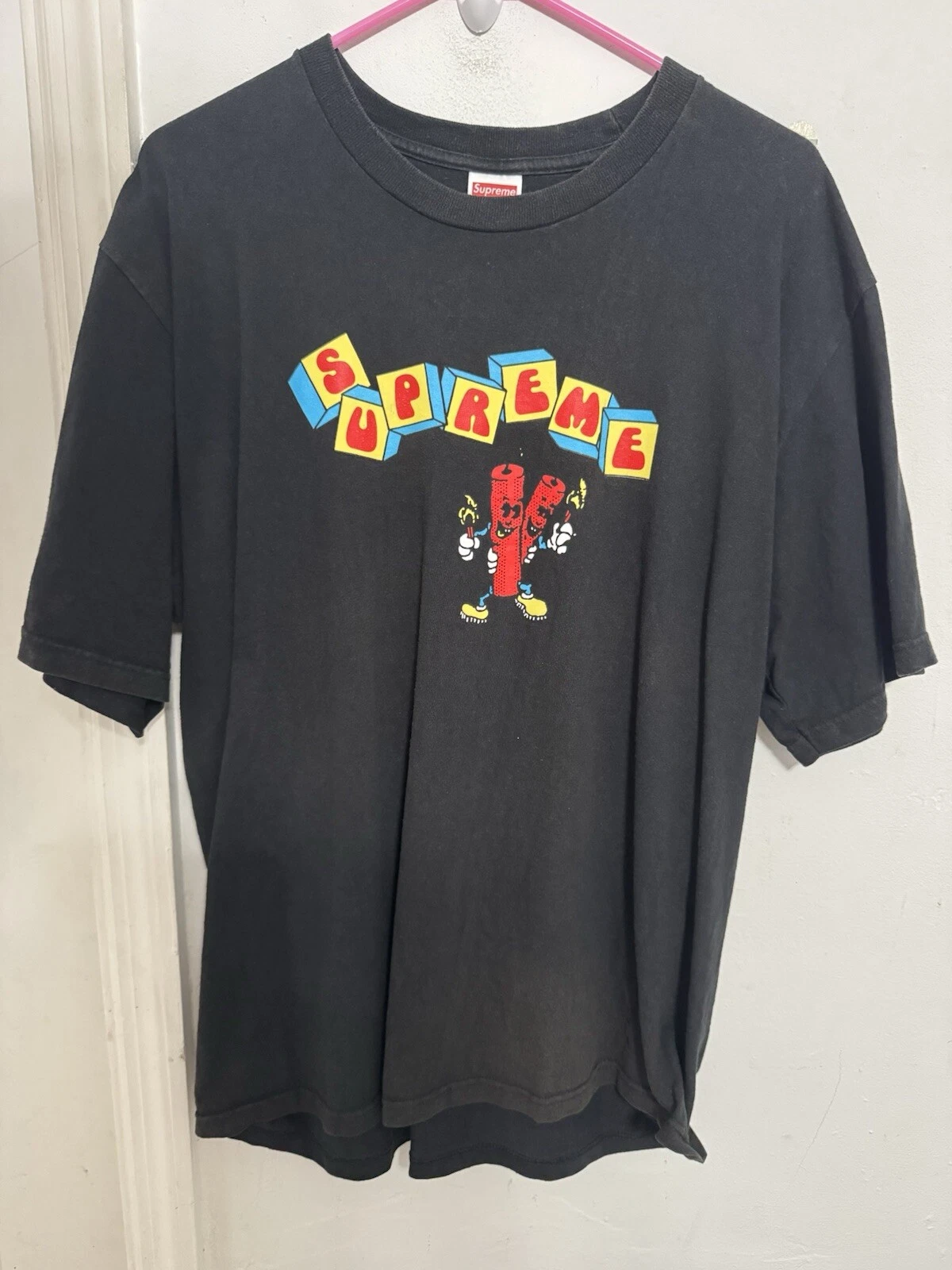 Tee shirt noir Supreme Dynamite taille L SS19 occasion 100% authentique 