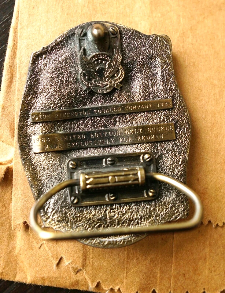 Hebilla de cinturón de hombre rojo vintage años 80 masticar tabaco Pinkerton edición limitada 1988 Foto 4 de 4