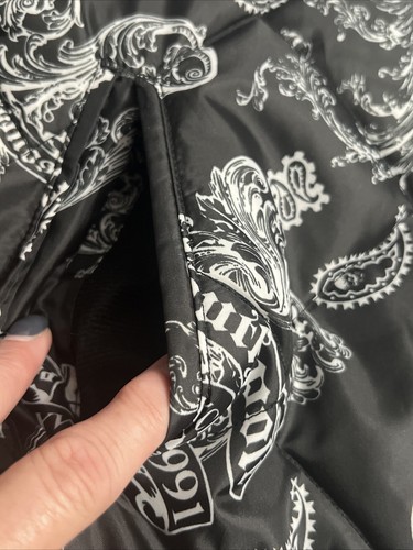 Southpole Boys Reversible Medium 12-14 Black Bomber Skull Jacket - Picture 7 of 11