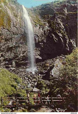 Postcard - 63 - Le Mont Dore - La Grande Cascade - CPM - See Scans Recto-V