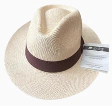 Handmade 100%Genuine Panama Hat Ecuadorian Toquilla Straw Fedora with Brown band