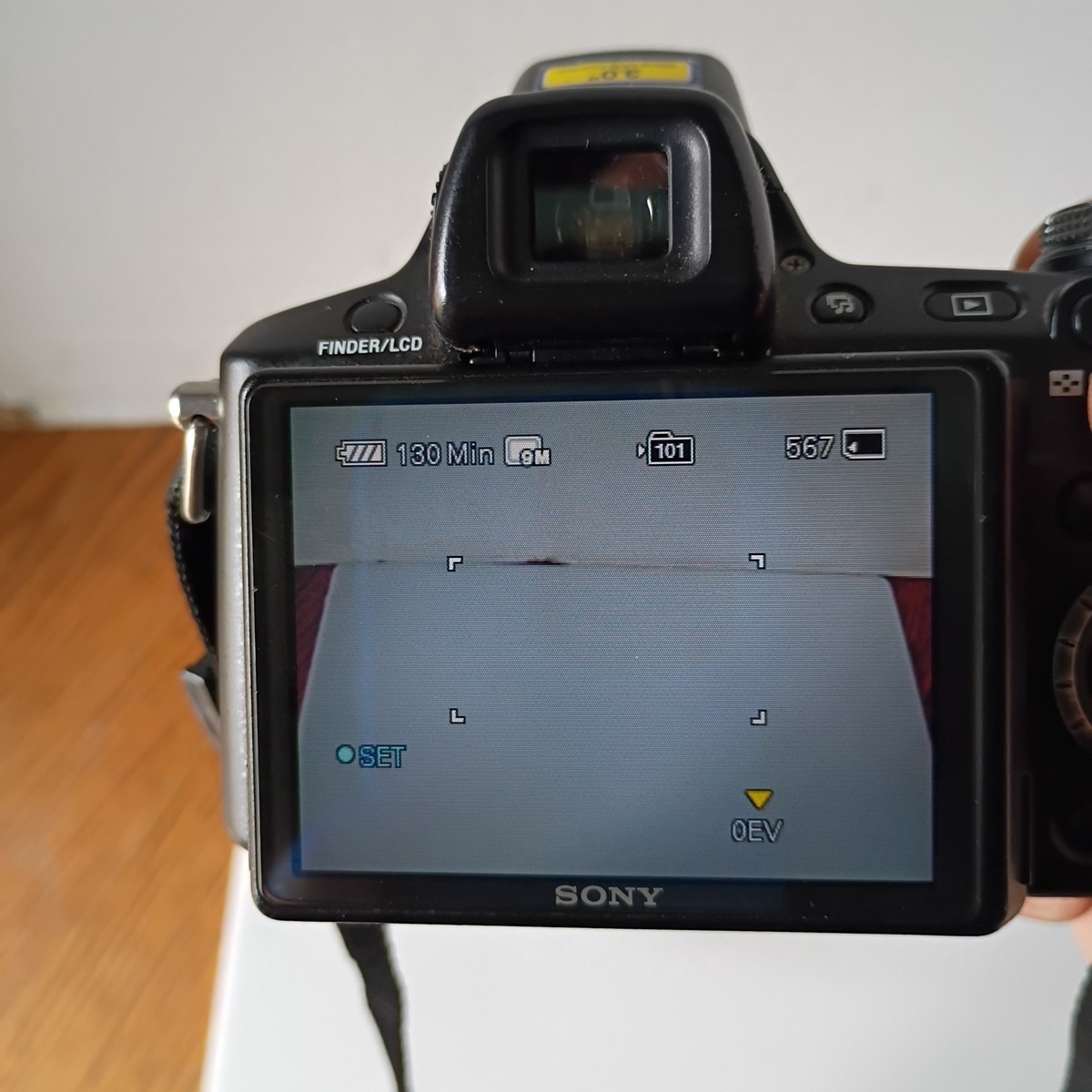 Sony Cybershot Digital Camera DSC-H50 9.1 MP, Battery & Memory