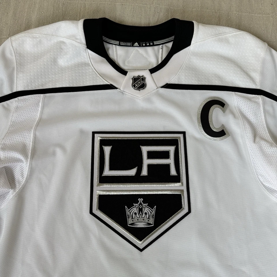 Los Angeles Kings Jersey ADIDAS 56 White NHL Fight Strap CANADA #17 Promo Player - Image 2 of 4