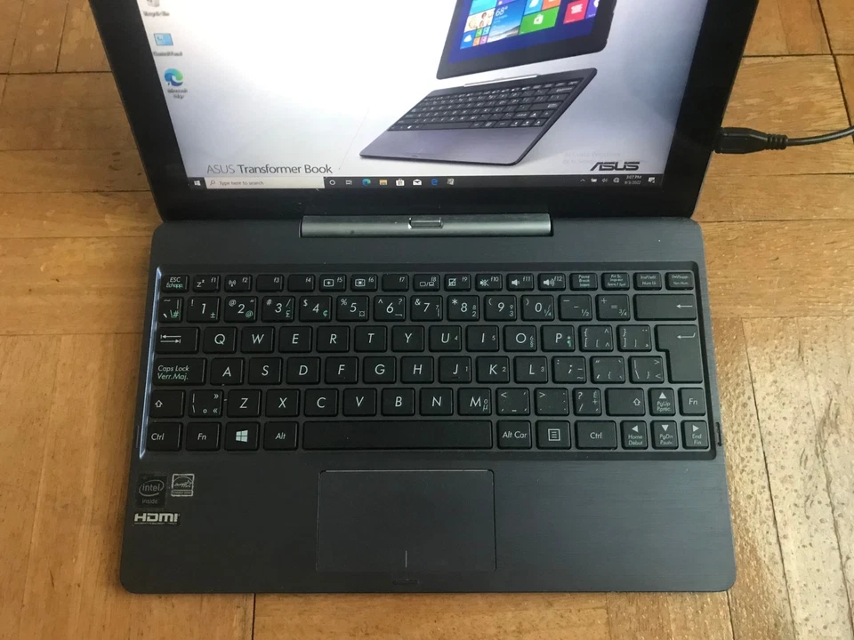 ASUS Transformer Book T100TA 10.1" CPU 2374,1.33MHz,2 GB Ram,30GB HDD AS-IS - Image 3 of 4