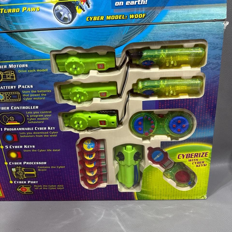 Vintage Cyber K'nex Ultra 63007 Make 5 Cyber Robots - Image 4 of 4