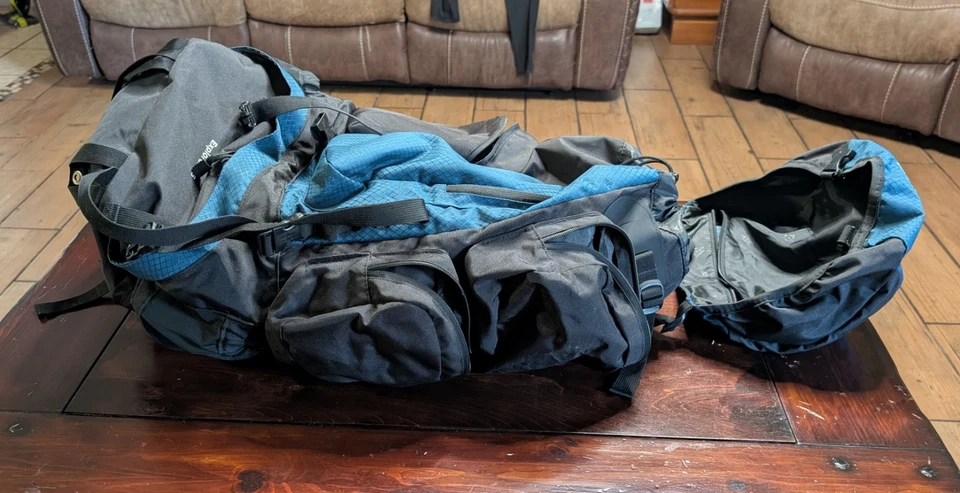 Mochila con marco interno Teton 75L Explorer para senderismo, camping, mochilero, rai Foto 2 de 4