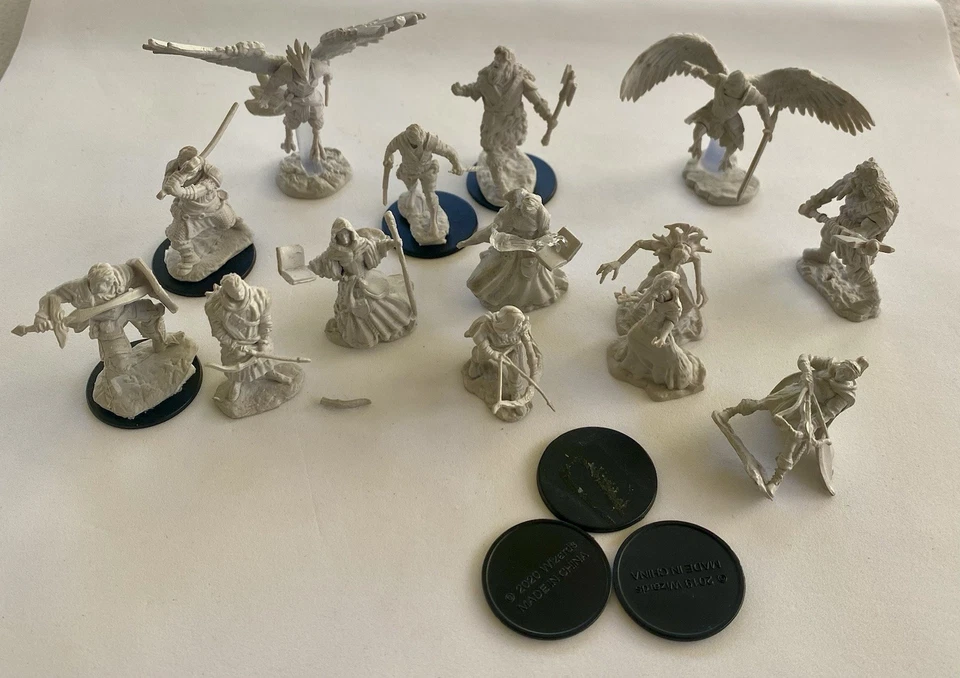D&D Nolzur’s Marvelous Miniatures Group of 13 Unpainted Miniatures - image 2 of 4