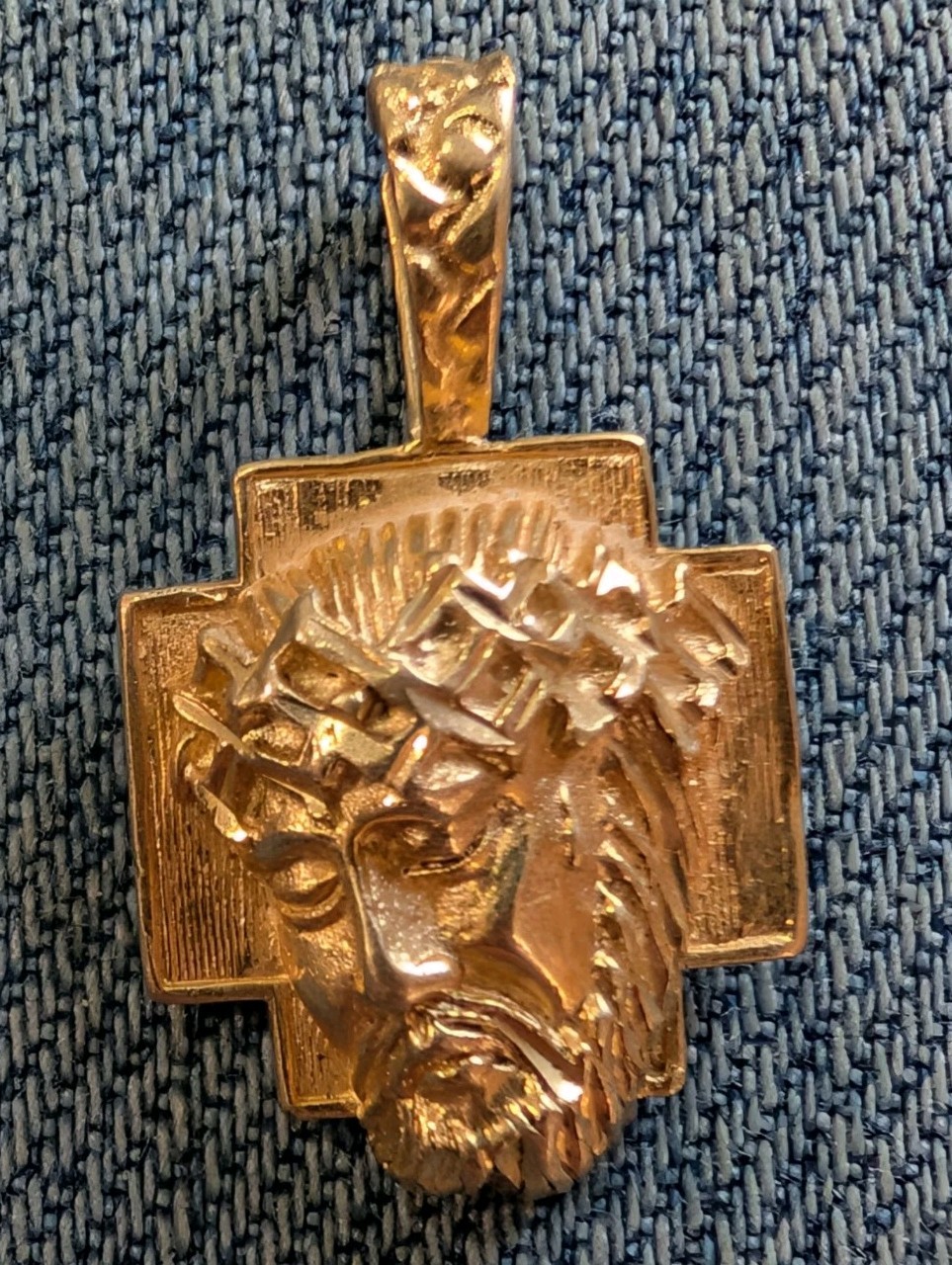 Vintage 14K Yellow Gold Jesus Head Pendant Piece – 3.63g – Detailed 3D Cross