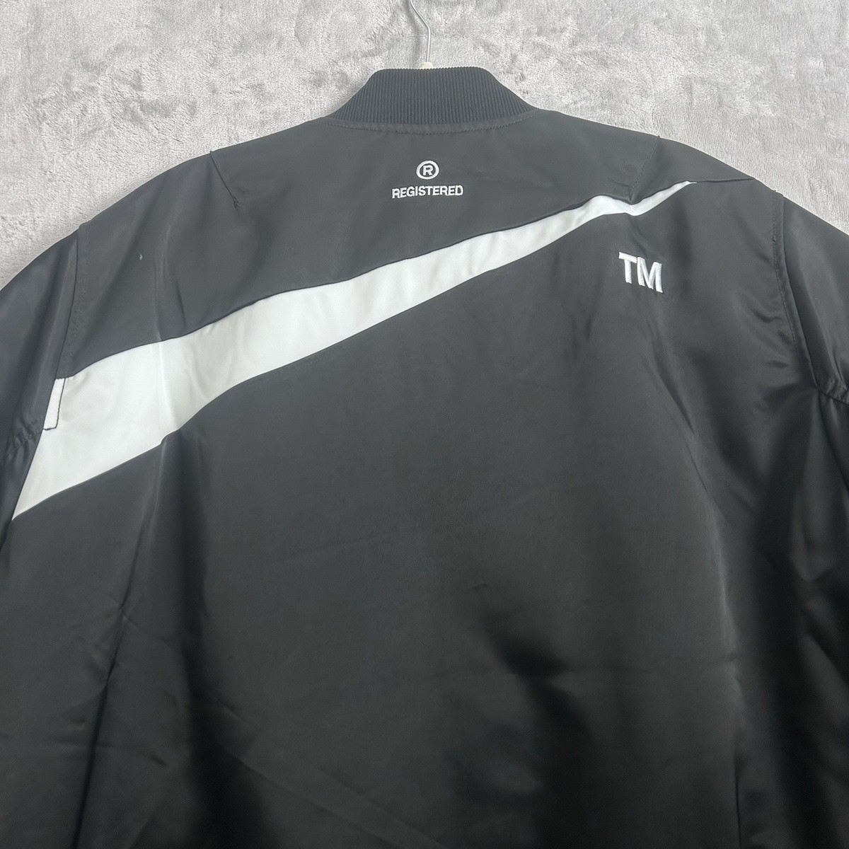 Nike Big Swoosh Therma-FIT Reversible Bomber Jacket XL Black White