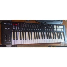 M Audio Oxygen 49 Midi Keyboard