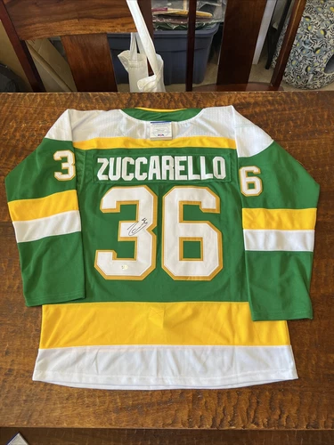Mats Zuccarello Signed Minnesota Wild Jersey Psa/Dna Coa Autographed Hockey