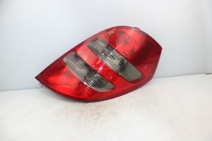 A1698201064R scheinwerfer hinten rechts MERCEDES-BENZ CLASE A 180 2004 1582777