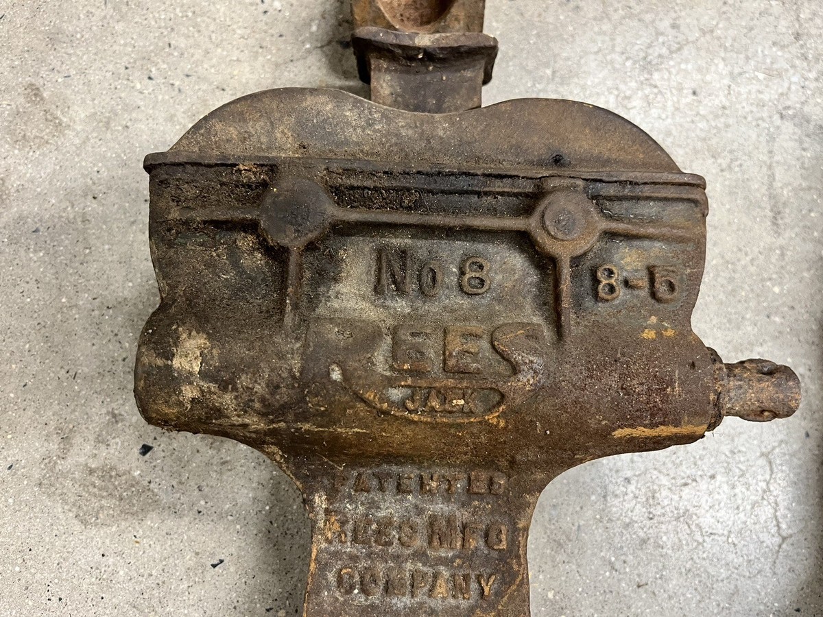 2 Vintage Car Jacks Antique Heavy Duty Rees No 8 & Dreadnaut Twin