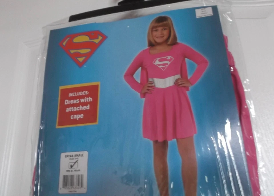 DISFRAZ NIÑA SUPERNIÑA NIÑO - VESTIDO CON CAPA ADJUNTA - X-PEQUEÑO (3-4) - NUEVO CON ETIQUETAS Foto 2 de 3