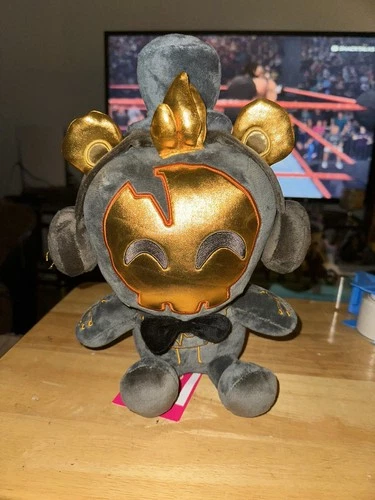 Zero_One Youtooz THE LIVING TOMBSTONE x FNAF 9” Plush