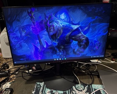 Alienware 25 Gaming Monitor - AW2523HF