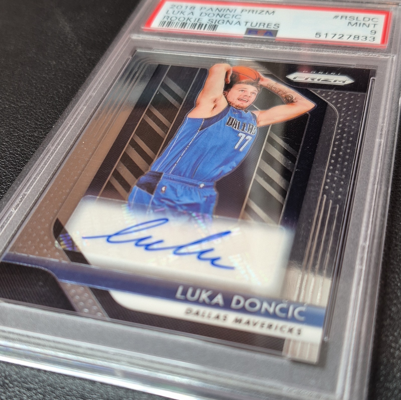 Panini Prizm 2018-19 Luka Doncic Rookie Signatures RS-LDC PSA 9 Auto 51727833 view 8