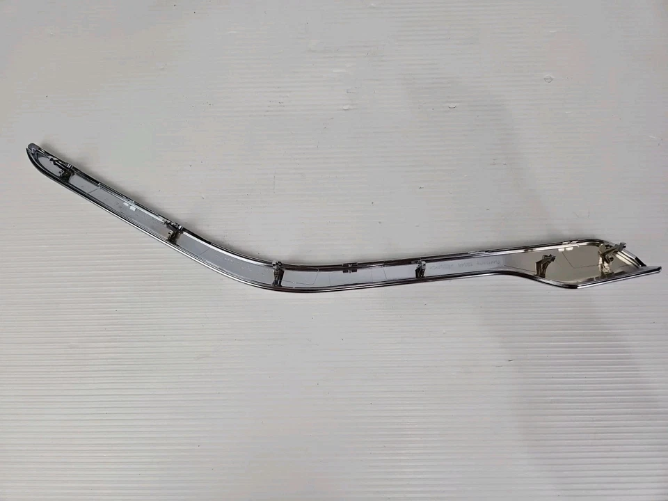 MERCEDES CLA250 2014-2019 PANEL PUERTA TRASERA DERECHA CROMO MOLDURA OEM, A1767301222 Foto 4 de 4