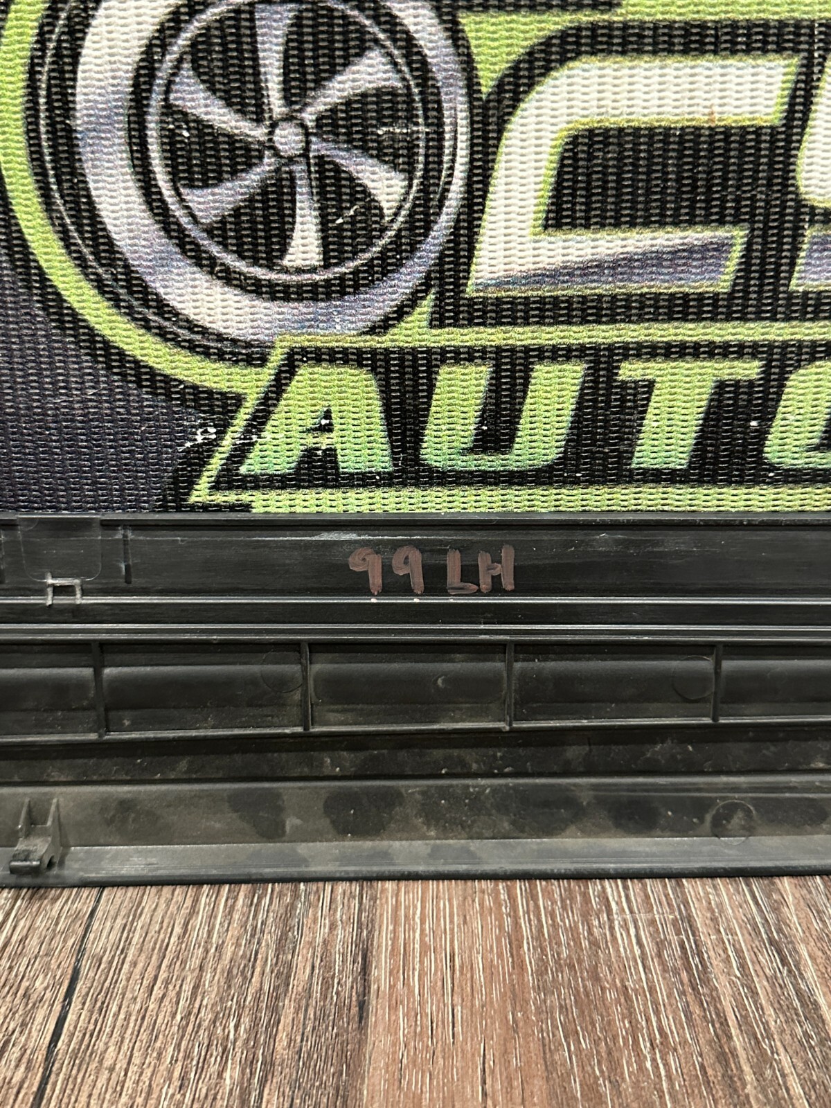 2021 AUDI R8 DRIVER LEFT SILL SCUFF KICK PLATE PANEL TRIM OEM *READ/WEAR 5 & 7*