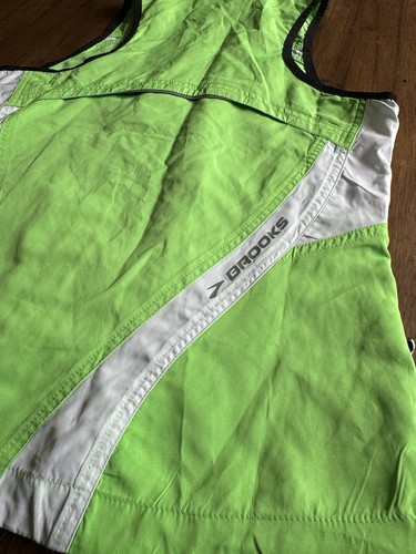 Brooks Vest Women Small Green Reflective Cycle Running Vent Jacket Inner Pocket - Picture 9 of 11