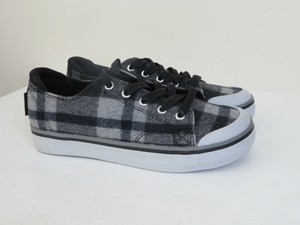 keen wool sneakers