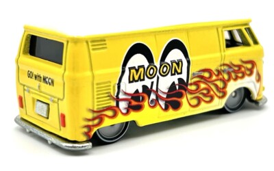 HOT WHEELS VOLKSWAGEN T1 PANEL BUS MOONEYES PREMIUM CAR CULTURE