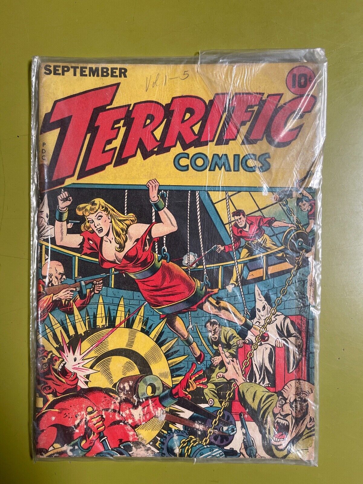 TERRIFIC COMICS No 5 -GOLDEN AGE- COOL COVER ART - 1944 - Original