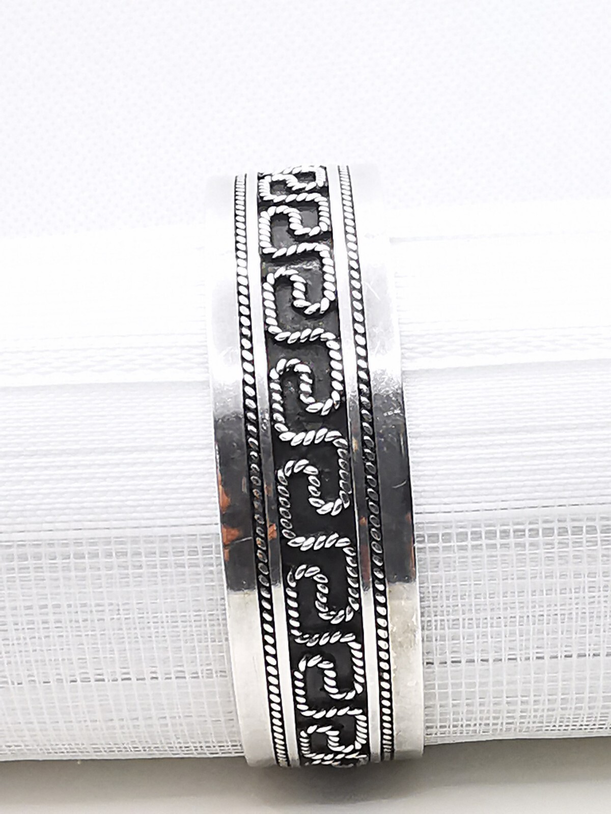 Stylish Patterned Bangle 1000 Hallmarked Silver H… - image 3