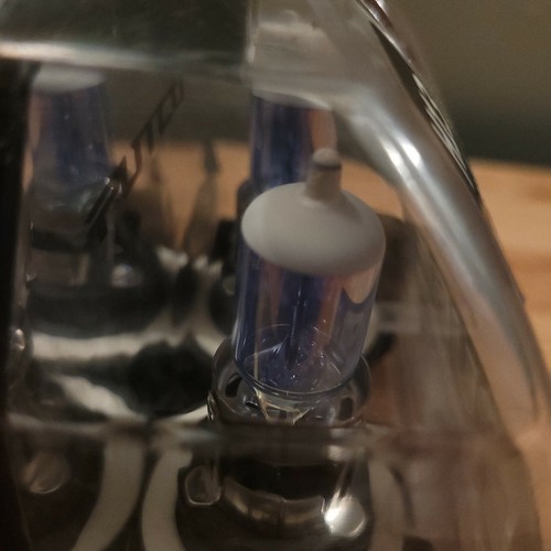 Putco 230013MW Driving/ Fog Light Bulb, Mirror White 4000k, H13 12V 55/60W *New - Picture 2 of 4