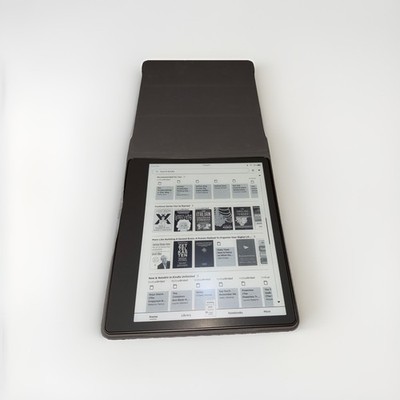 Amazon Kindle Scribe 1st Gen. 64GB, Wi-Fi, 10.2'' - W/ COVER - MINT!