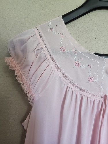 Lotto Vintage JC Penney Maxi Baby Doll Sissy Camicia da Notte Pizzo Ricamo Lorena - Foto 3 di 19