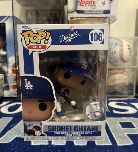 Funko Pop MLB Shohei Ohtani, Gavin Lux In Person Auto, and 2x Dodger Pins